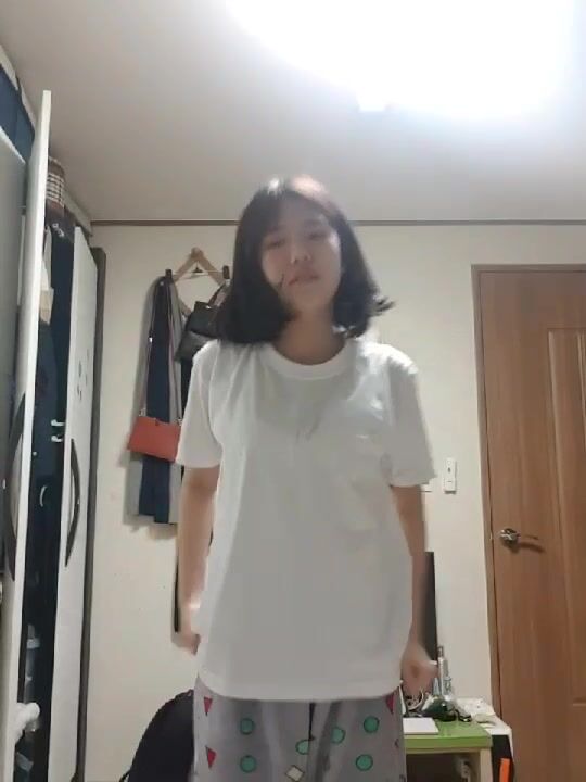 Korean Amateur Ppv Full Pack 2025012 간단 자위 방가경 고딩 업스 인스타 노예 히든페이스 교복 신작 (247)